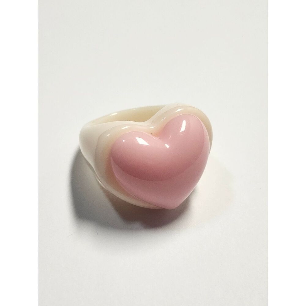 Sparklemuse Acrylic Puffy Heart On Heart Ring Size 8 Pink And Cream